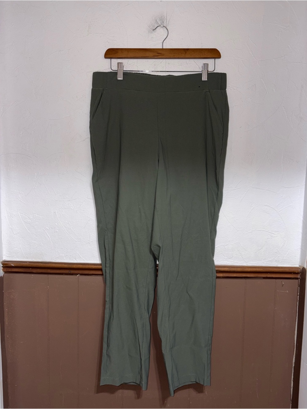 Modern Ambition | Green Pants